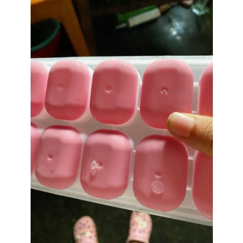 Nhấn nhẹ là đá rơi ra